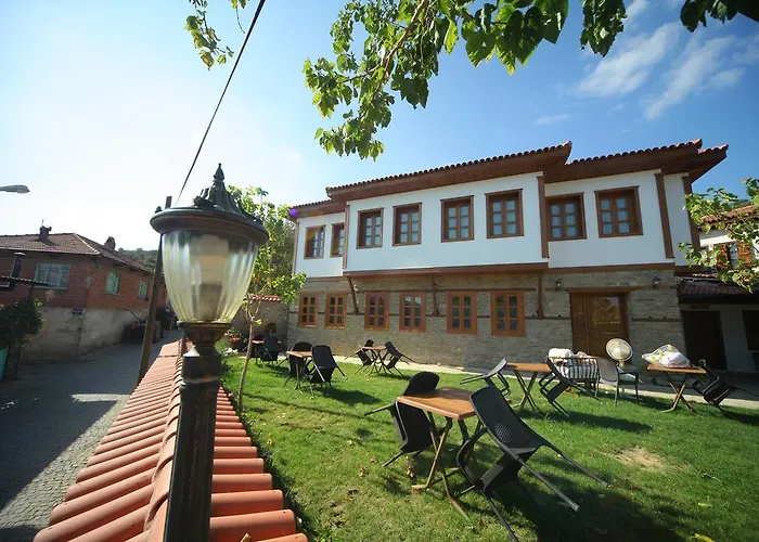 Ata Konagi Aparthotel